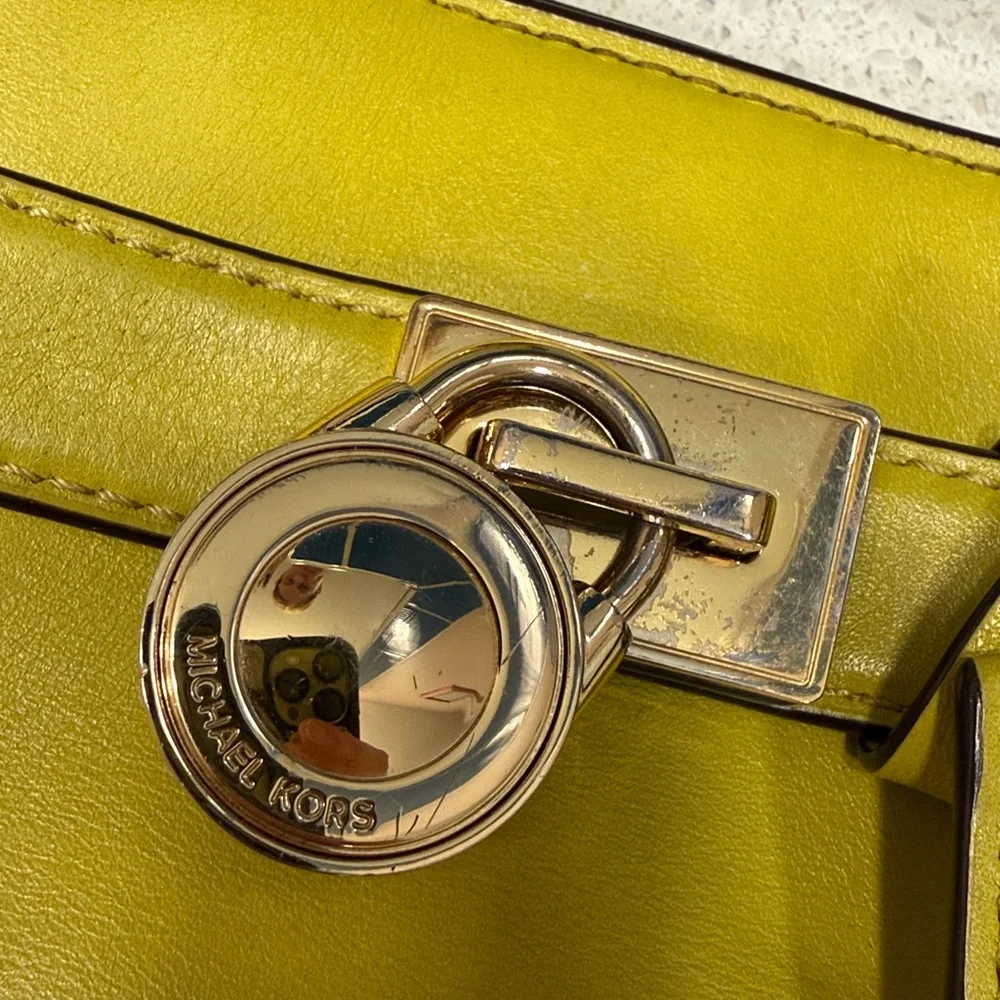 Michael Kors Apple Green Hamilton Crossbody